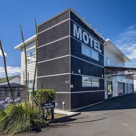 Pukekura Motor Lodge New Plymouth Exterior foto Motel in Pukeaura, New Zealand