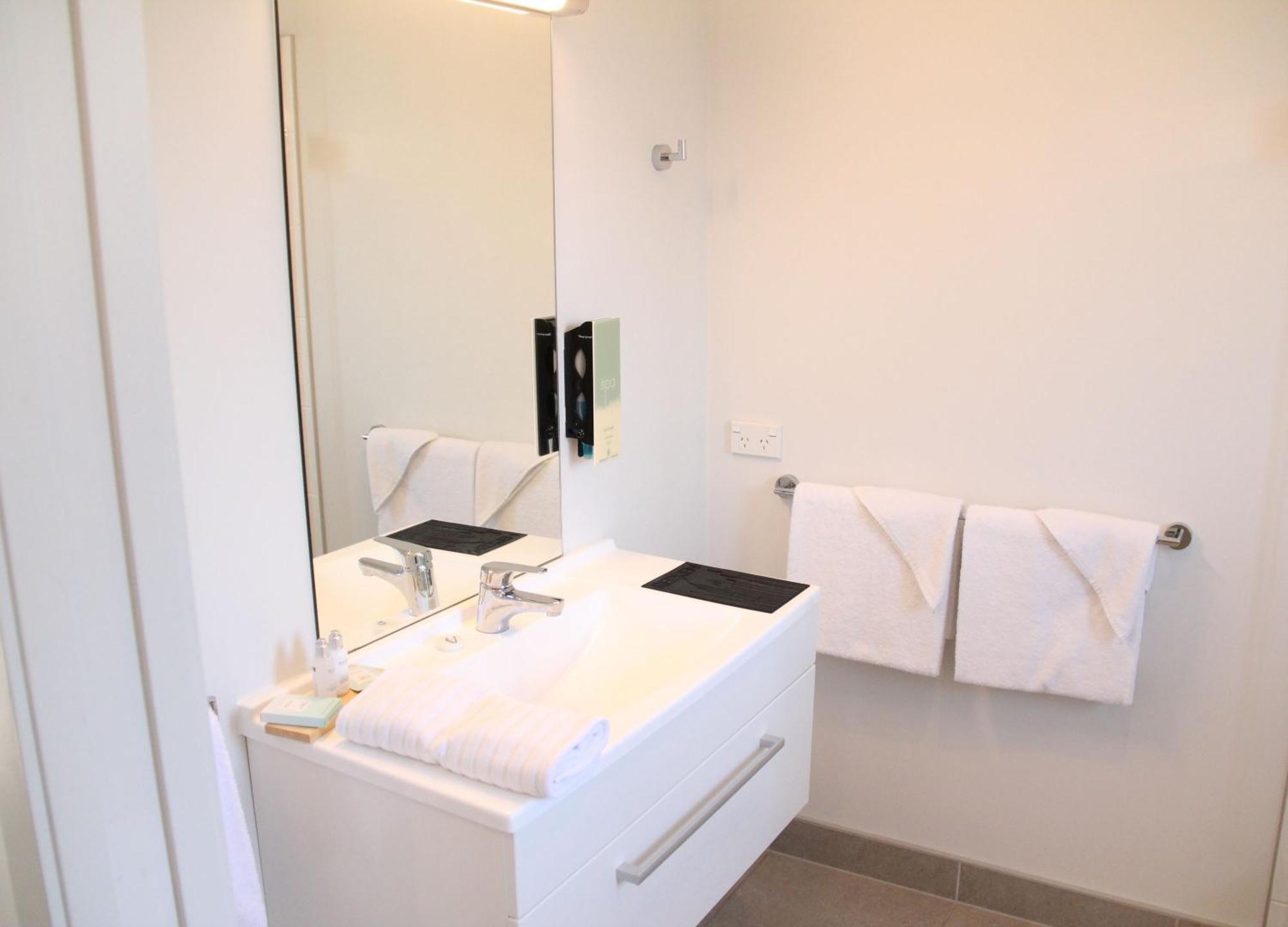 Pukekura Motor Lodge New Plymouth Quarto foto Bathroom