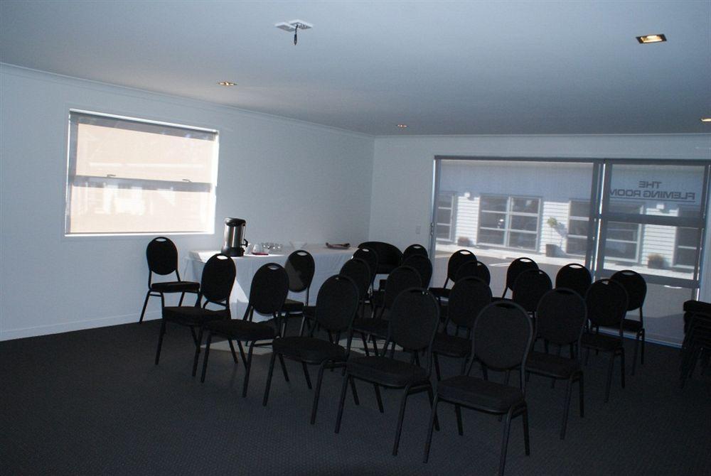 Pukekura Motor Lodge New Plymouth Exterior foto The boardroom
